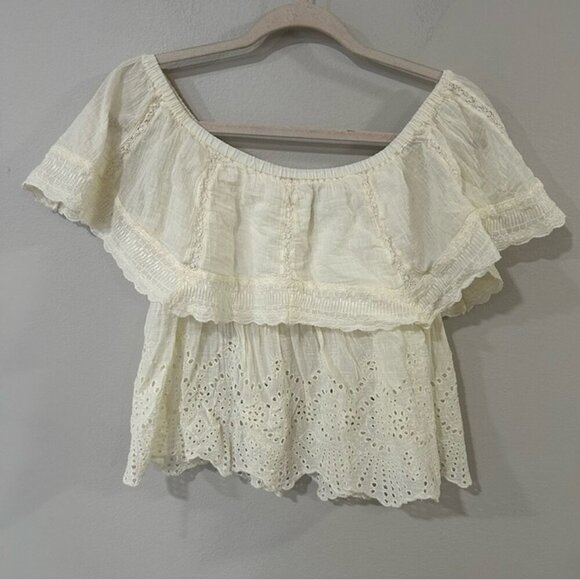 American Eagle Outfitters Cream Ruffled Tiered Off The Shoulder Blouse Medium - Picture 1 of 5